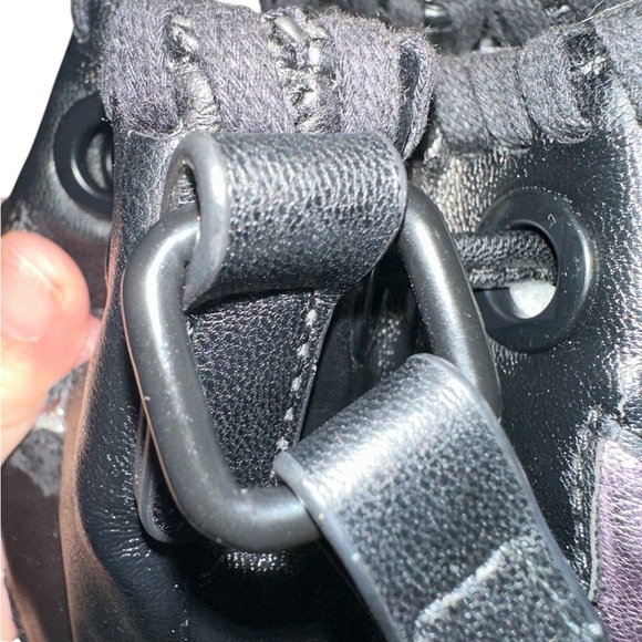 Stella McCartney Kids Bucket Bag with Adjustable Strap Vegan Leather - Picture 8 of 16